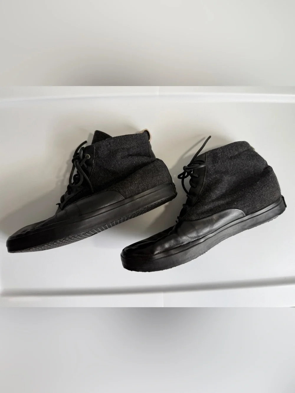 RAG & BONE Black Leather Chukka